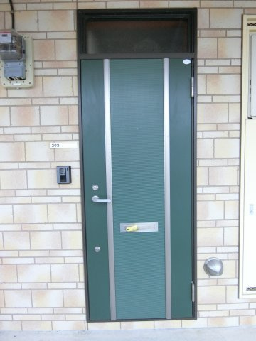 サンヴェール下永吉の玄関