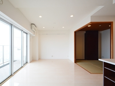 荒川区南千住４丁目の賃貸マンションの居間・リビング|同タイプ参照
