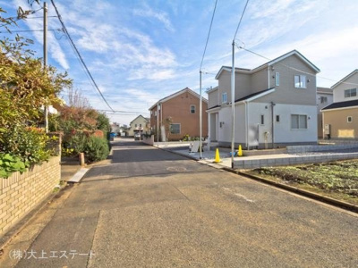 【前面道路含む現地写真】 | つくば市小野川 第5　3号棟クワイエ地震の揺れを吸収する家　