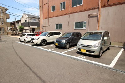 【駐車場】 | ラ・ヴィータ長瀬