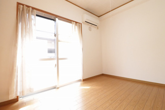 【洋室】 | 宇根氏貸間