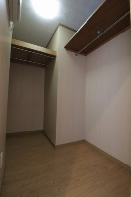 【収納】 | 宇根氏貸間 | ウォークインクローゼット