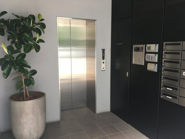 Ｅｓｑ広尾（エスク広尾）のエントランス