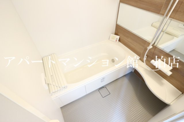 グランドソレイユⅠの浴室
