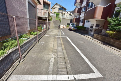 【駐車場】 | ロイヤルハイツⅠ