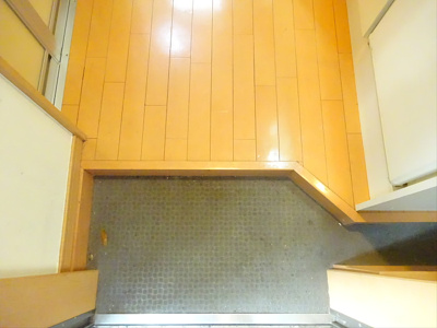 【玄関】 | ウィンズ笹塚