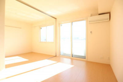 【居間・リビング】 | グランドール・サクラ