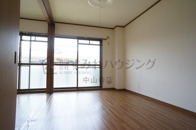 アメニティマンションⅡの洋室
