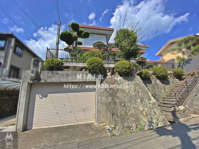 箕面市粟生外院3丁目　土地