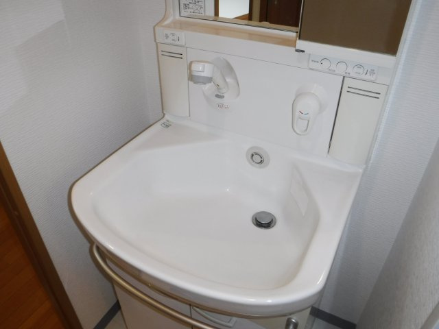 シャルム住吉の独立洗面台