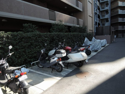 【その他共用部分】 | ヨコハマオールパークス第二街区 ザ・グランド | バイク置場
