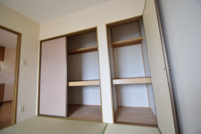 レジデンスヒルトップⅤの収納|沢山収納できます