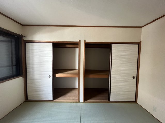 尼崎市上坂部３丁目のアパートの収納