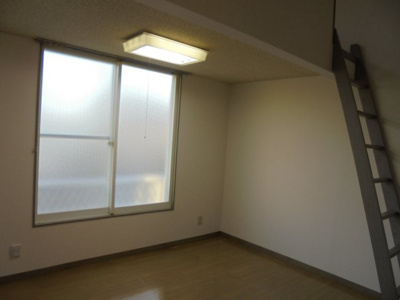 【居間・リビング】 | ブランドテラス東台 A棟