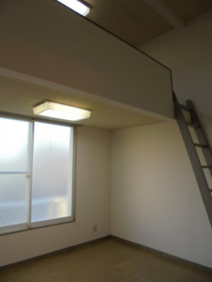 【居間・リビング】 | ブランドテラス東台 A棟