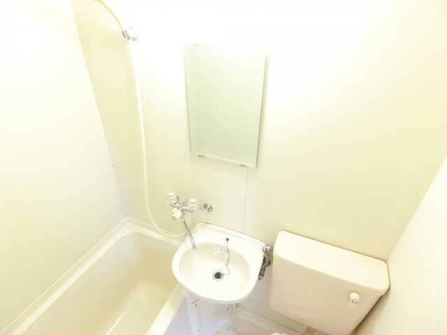 第7セイワコートの洗面所