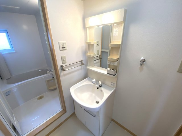 シャーメゾンマルニの独立洗面台