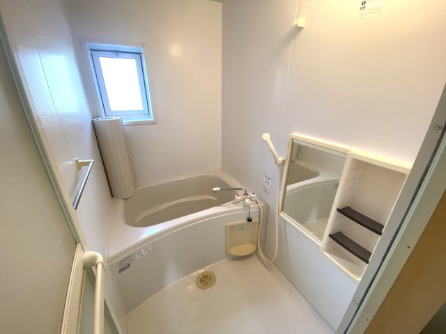 シャーメゾンマルニの浴室