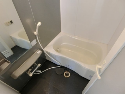 【浴室】 | VILLE NEUVE南森町（ヴィルヌーヴ）