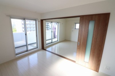 【居間・リビング】 | シャンデリア