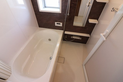 【浴室】 | シャンデリア