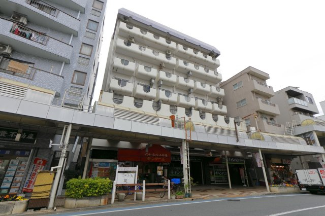 ニューシャトレーマンション