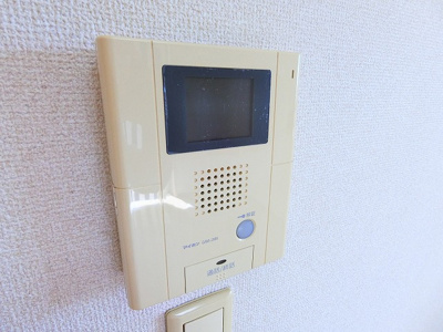 【セキュリティ】 | ブーゲンビリア | 防犯対策に有効なカメラ付きインターホン！突然の来客にもバッチリ対応できちゃいます☆