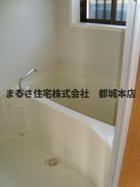 前田鈴子貸家の浴室