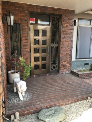 【エントランス】 | 東九条町　戸建