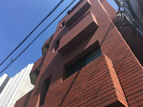 ロイクラトン麹町の外観