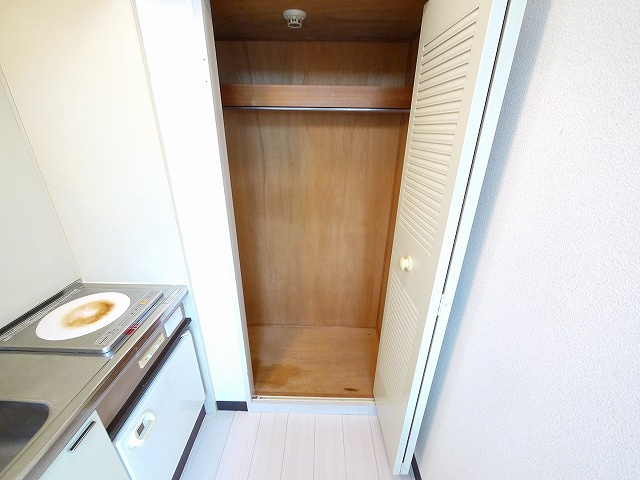 シティホームズ女子大前の収納|専用の収納スペースです