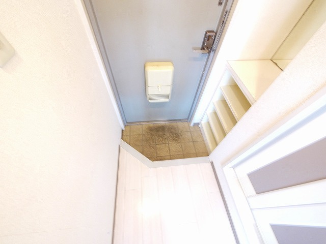 シティホームズ女子大前の玄関|落ち着いた玄関です