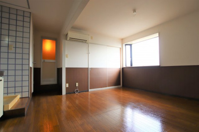 【居間・リビング】 | ラフィーネ2号館