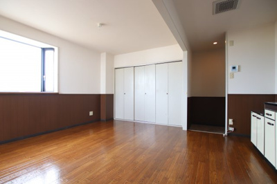 【居間・リビング】 | ラフィーネ2号館