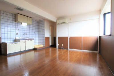 【居間・リビング】 | ラフィーネ2号館