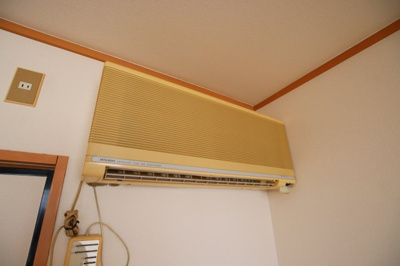 【設備】 | ラフィーネ2号館 | エアコン