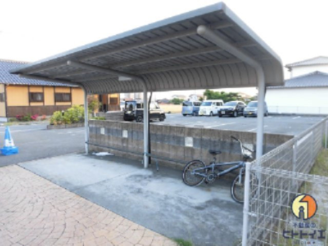 D-room杉町のその他共用部分|バイク・駐輪場です