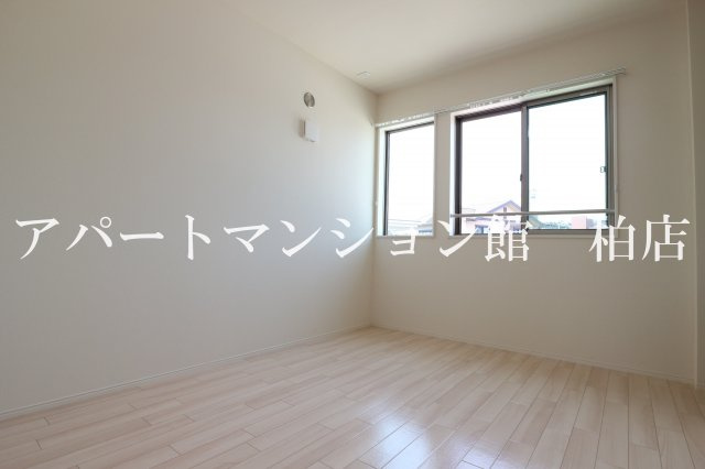 エピカリスの寝室