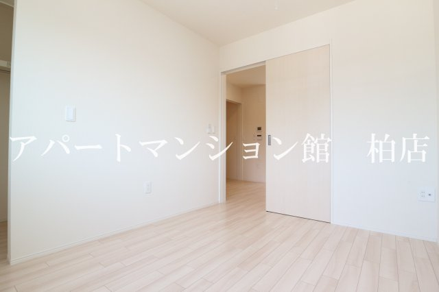 エピカリスの寝室