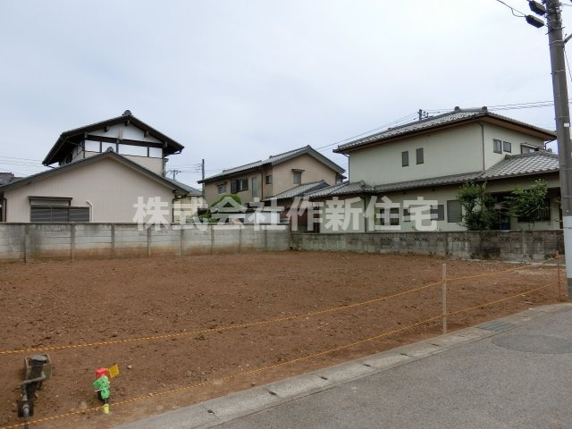 八千代市八千代台西４丁目　売地　約４５坪の整形地　更地　建築条件なし　公道面の外観