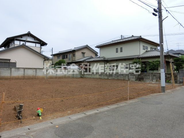 八千代市八千代台西４丁目　売地　約４５坪の整形地　更地　建築条件なし　公道面の外観