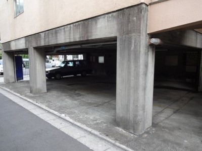 【駐車場】 | 八巻駐車場 | 八巻駐車場