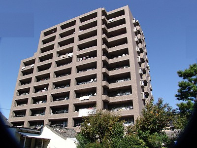 グラン・コート小牧の外観|駅から徒歩圏の為、通勤・通学に便利！