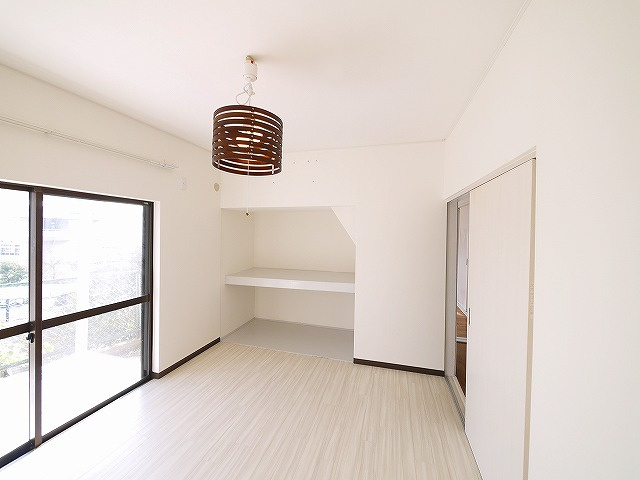 生駒市西松ケ丘戸建（13-16）の収納|収納のためのスペースです