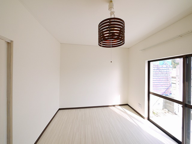 生駒市西松ケ丘戸建（13-16）の寝室|寝室です