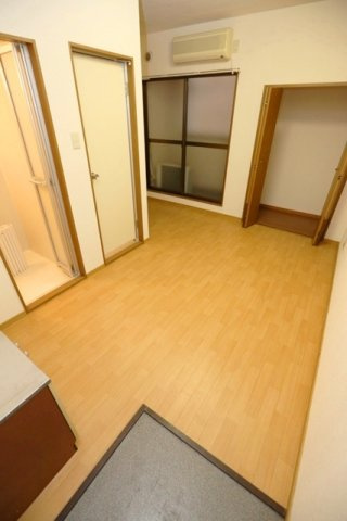 【居間・リビング】 | ドルフ山手町
