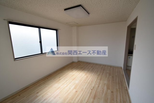 【寝室】 | メゾン朝日小阪