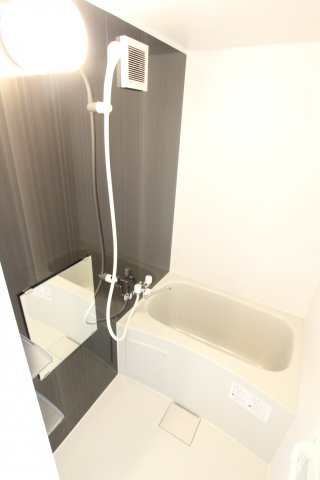 ユナイト衣笠ロジャー・スペリーの浴室