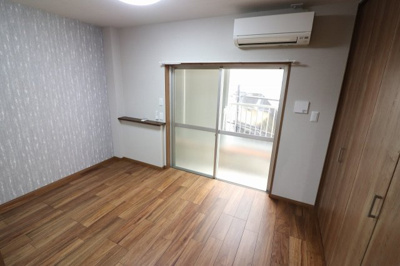 【寝室】 | 楓ハイツ