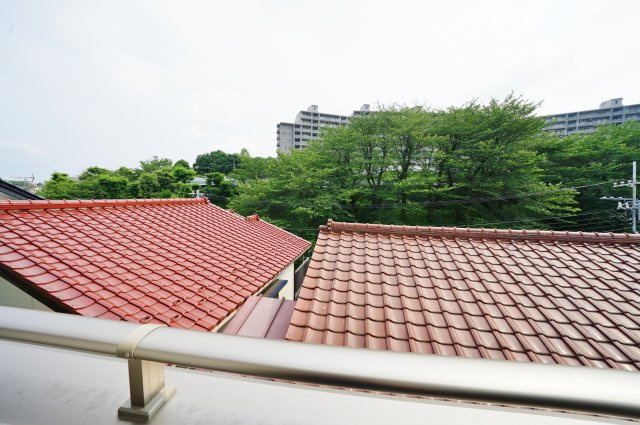 保土ヶ谷区仏向西　新築戸建【成約】の展望|2階バルコニーからの眺望です。